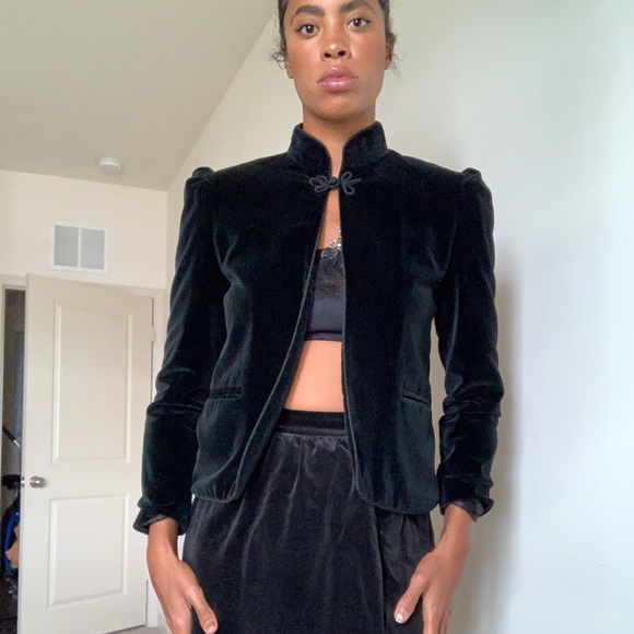 Two piece vintage velvet skirt suit - Picture 3 of 6